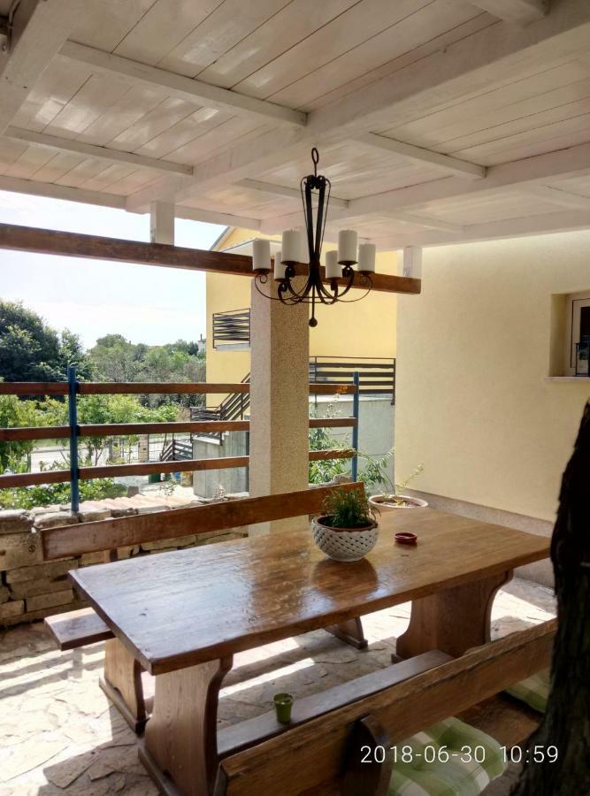 Apartman Vivian Pula Exteriér fotografie