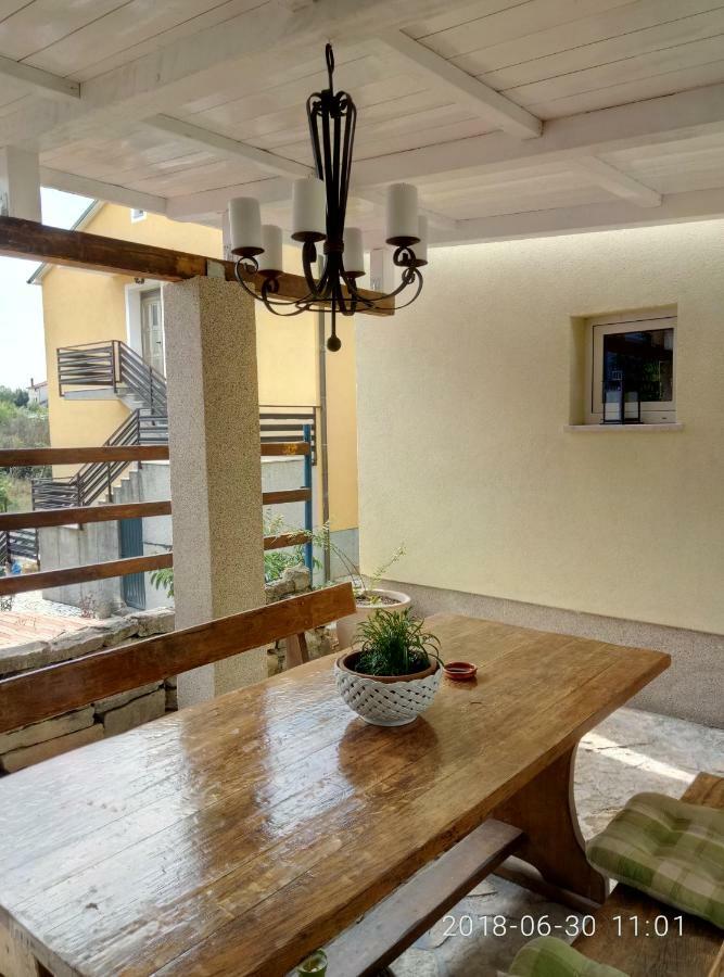 Apartman Vivian Pula Exteriér fotografie