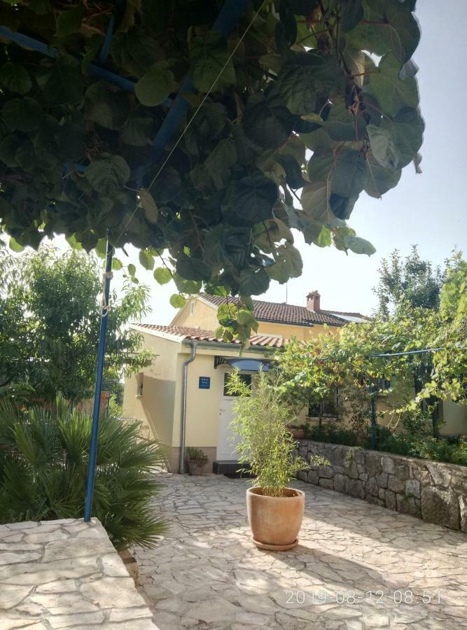 Apartman Vivian Pula Exteriér fotografie